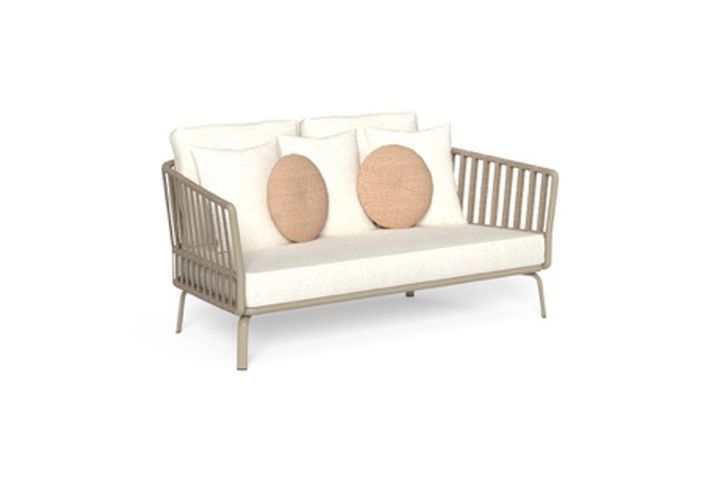 Milo Loveseat -30%